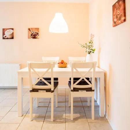 Haus Zur Linde 1 *